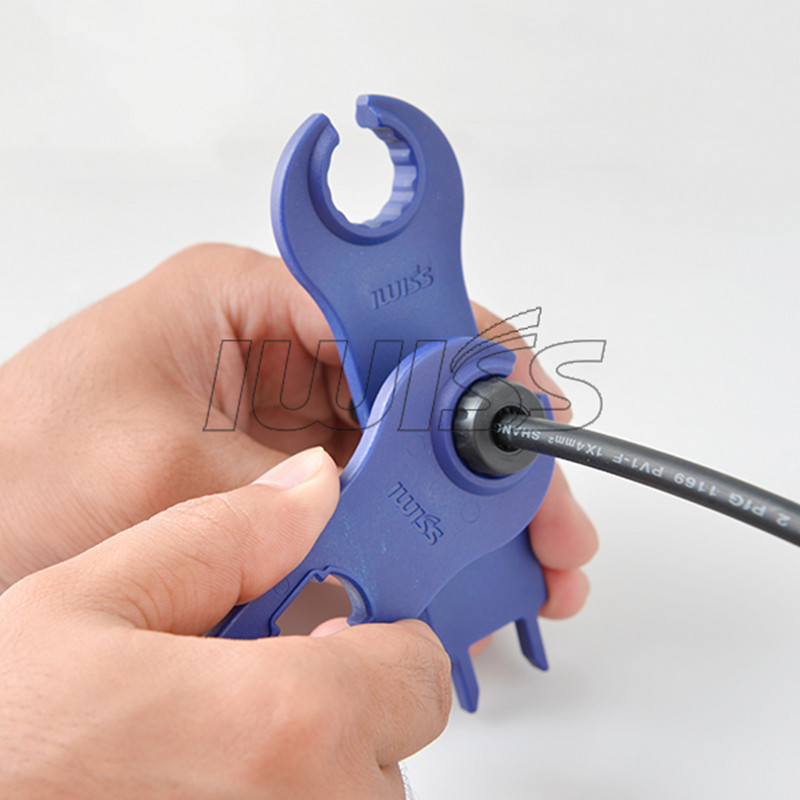Kunci Pas Konektor Mini MC4 Al - Solar Cable Mc4 Connector ulasan dan harga